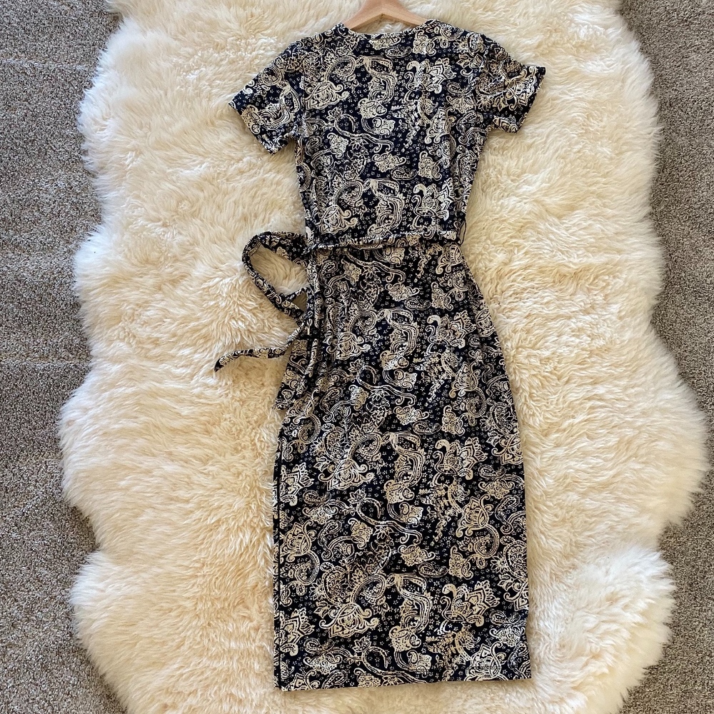 Novella Royalle Midi Dress